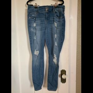 Torrid Ripped Blue 3 Button Jegging -Size 14